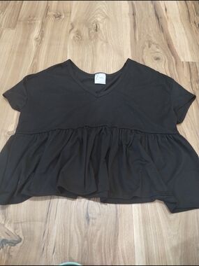 Olivia Rae Black V-Neck Peplum Crop Top